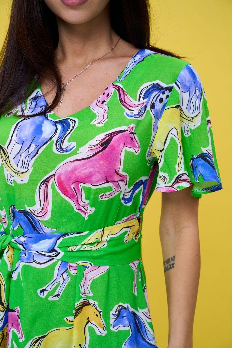 Viscose maxi dress in green with "Colorful Horses" print