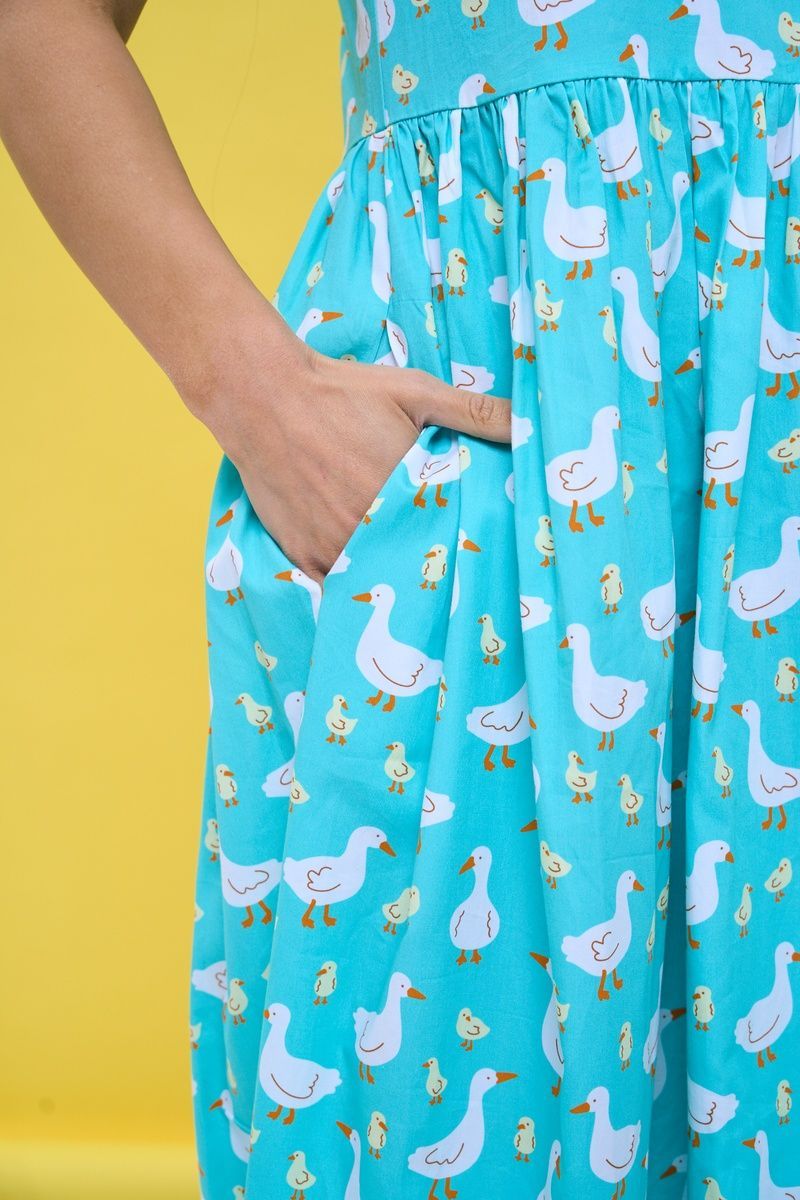 Cotton maxi sundress in mint with "Geese" print