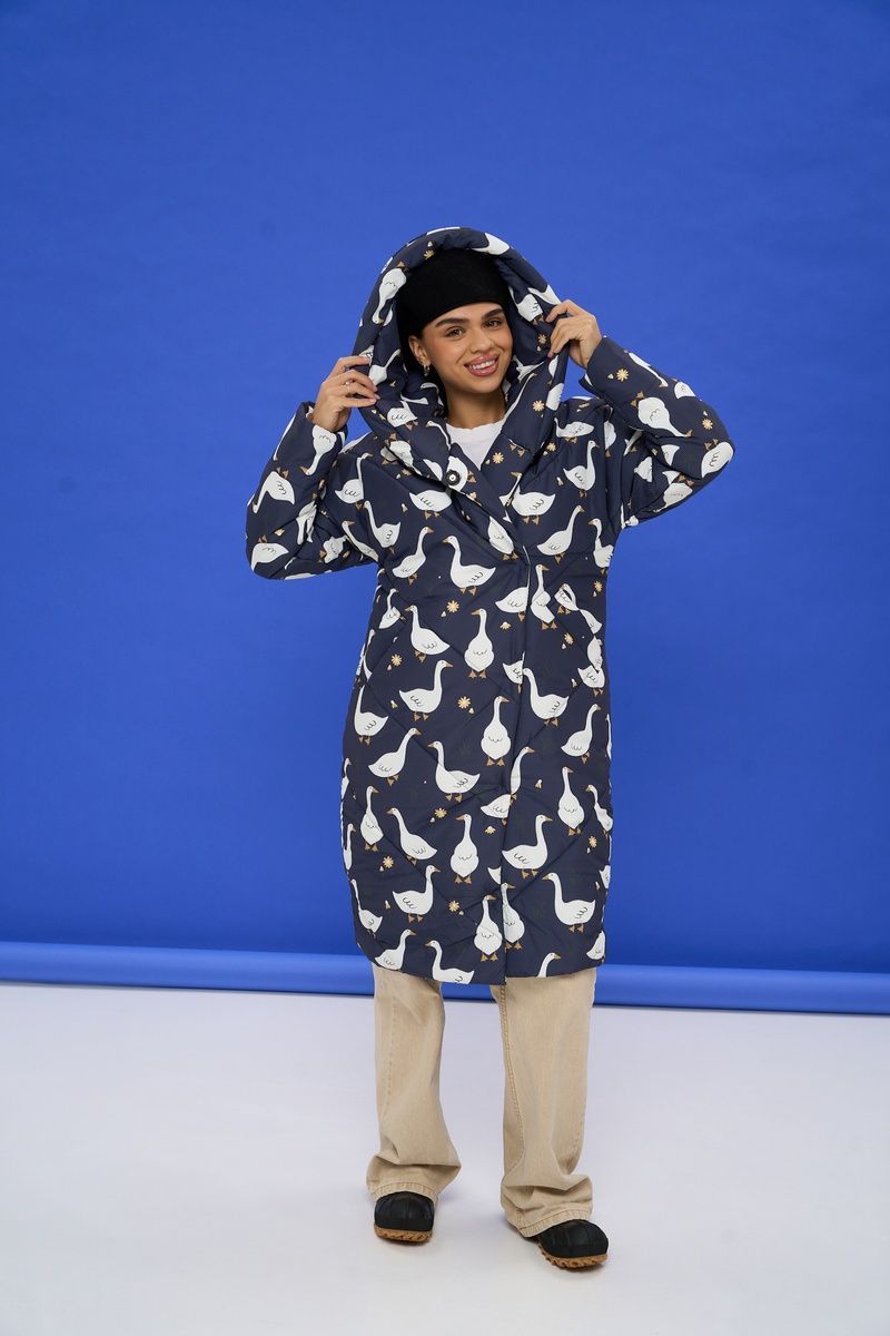 Women's dark blue winter down jacket with a 'Geese' print