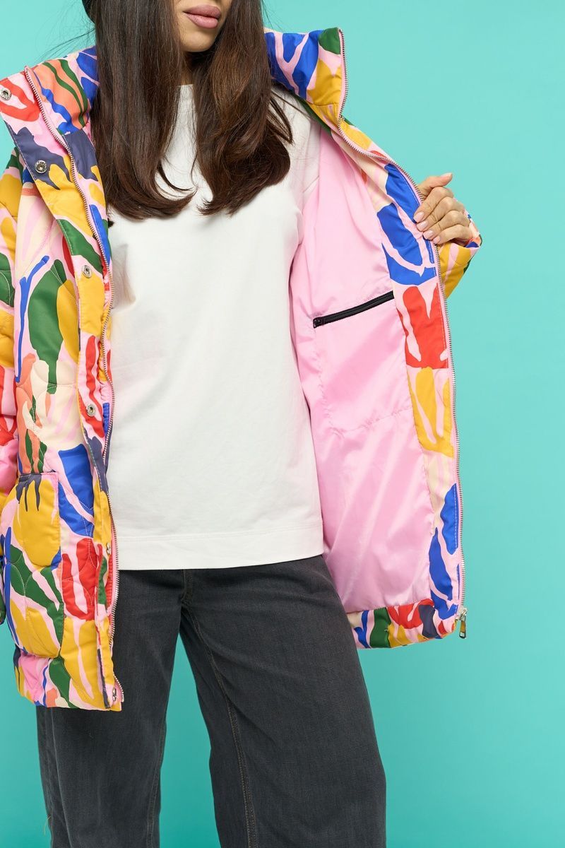 Women's lightweight pink belted jacket with a 'Corals' print