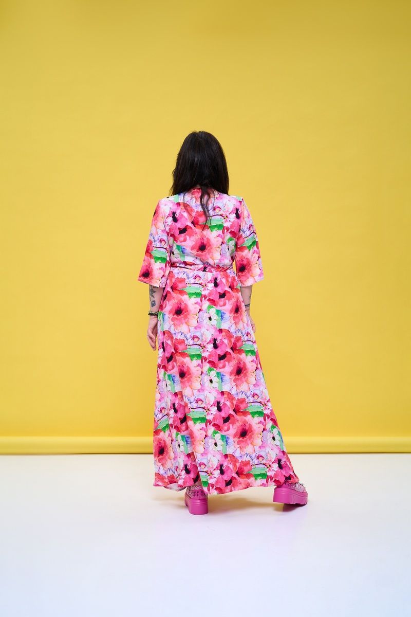Viscose maxi dress in pink with "Poppies" print