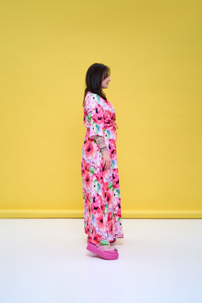 Viscose maxi dress in pink with "Poppies" print
