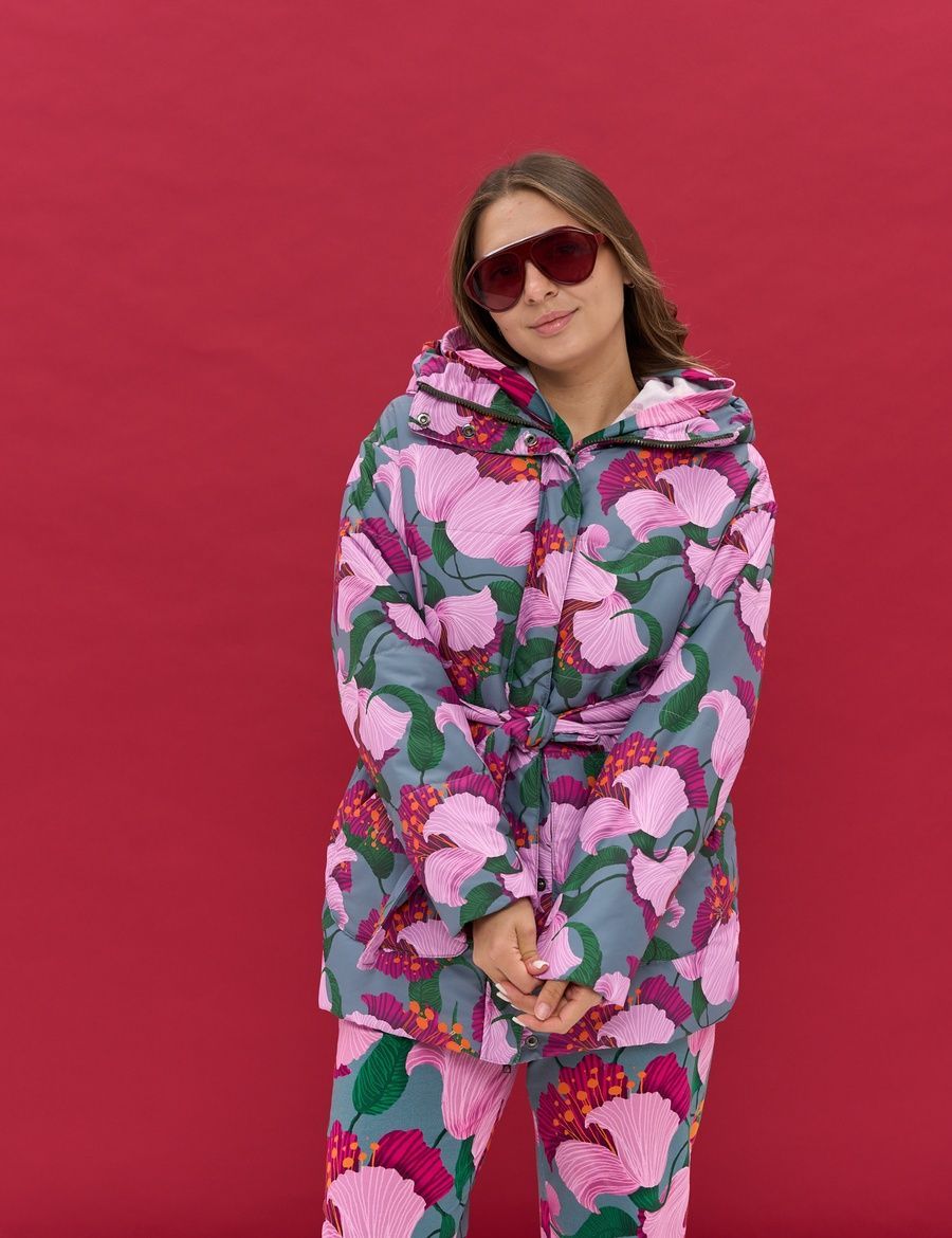 Women's gray belted jacket with floral print